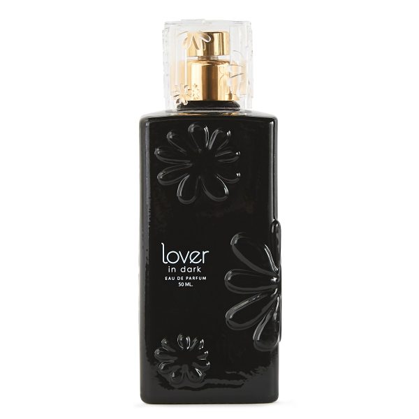 Lover in dark